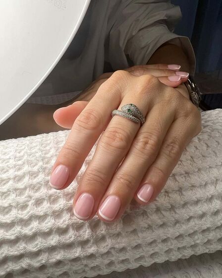 Só usa unhas curtas? Veja quais as tendências mais bonitas de primavera