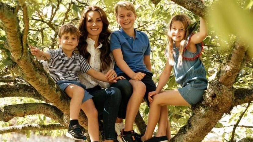 Kate Middleton, George, Charlotte, Louis