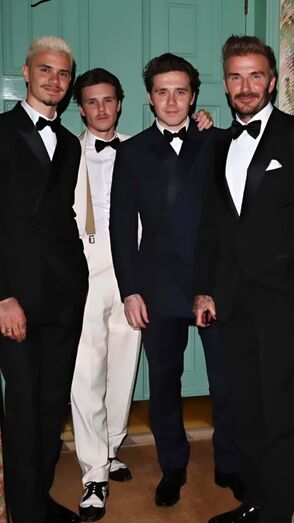 Romeo Beckham, Cruz Beckham, Brooklyn Beckham e David Beckham