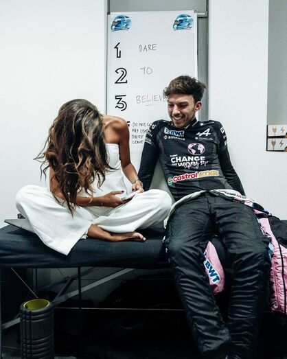 Kika Cerqueira Gomes, Pierre Gasly
