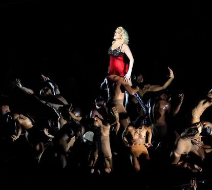 Ousadia, liberdade e sexualidade à solta: assim foi Madonna no palco, em plena praia de Copacabana