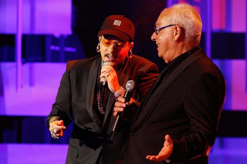 Agir e Paulo de Carvalho