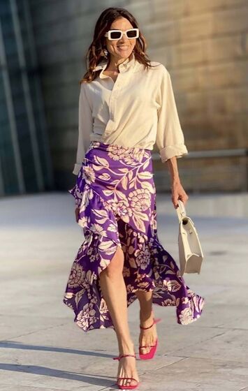 As saias que saíram da praia para as ruas e que estão a seduzir as mulheres com mais de 40 anos