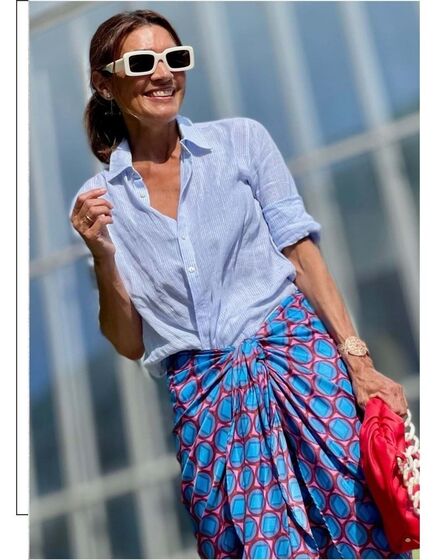 As saias que saíram da praia para as ruas e que estão a seduzir as mulheres com mais de 40 anos