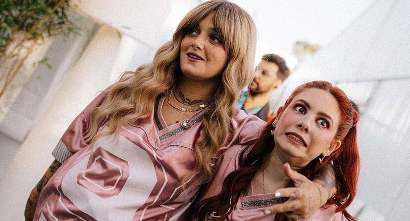 Carolina Deslandes, Bárbara Tinoco
