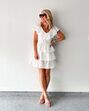 Tem mais de 50 anos e receia usar um look branco total? Arrisque… que vai adorar o resultado