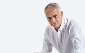 "Há anos que ela é louca por ele"! Mãe de jogador de futebol vive a alegria de se encontrar com José Mourinho
