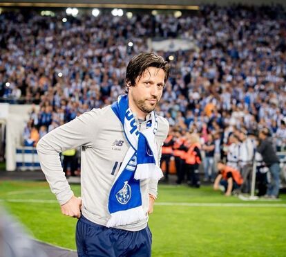 Maldição de Pinto da Costa ou praga de Sérgio Conceição? Treinador do FC Porto sofre com maus resultados e mulher recua para proteger a família