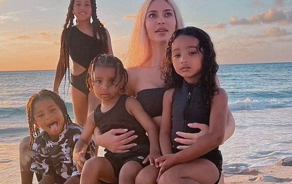 kim kardashian, filhos