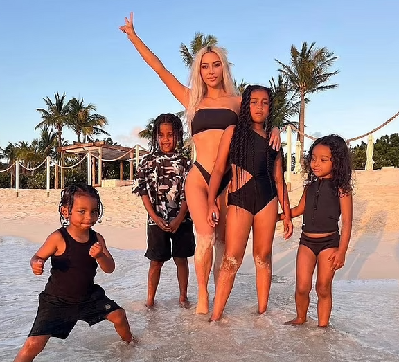 kim kardashian, filhos