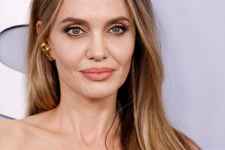 Angelina Jolie, Vivienne