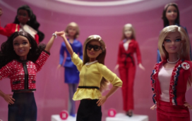A Barbie faz 65 anos e há uma grande exposição para celebrá-la
