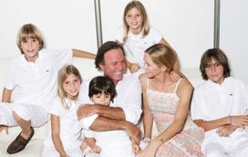 Miguel Alejandro, Rodrigo e Guillermo: os três filhos milionários de Julio Iglesias de quem não se sabe absolutamente nada 