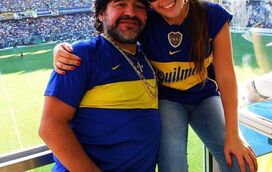 Maradona "fala" com a filha através de uma médium: "Foi muito bonito"