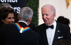 Até tu, George Clooney?! Ator retira apoio a Joe Biden depois de ser divulgado que neurologista esteve 8 vezes na Casa Branca. Está na hora do presidente desistir?