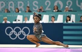 O impressionante fato de de 2700 euros de Simone Biles nos Jogos Olímpicos