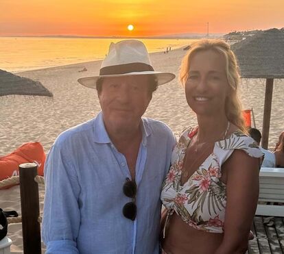 Joaquim de Almeida namora no Algarve
