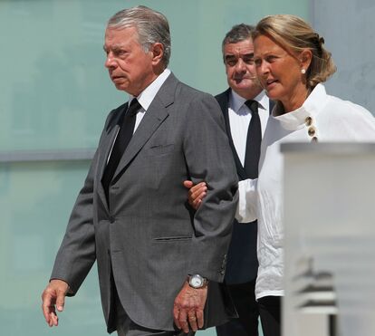 A solidão de Ricardo Salgado. Dez anos depois, foram-se as mansões, as festas, os amigos poderosos e só ficou a mulher, Maria João