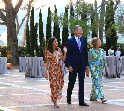 Após tragédia na família, Felipe VI e Letizia desaparecem