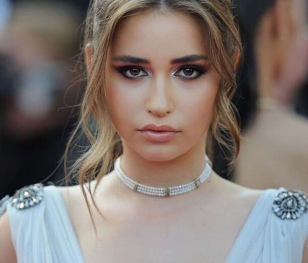 Savannah Hennessy