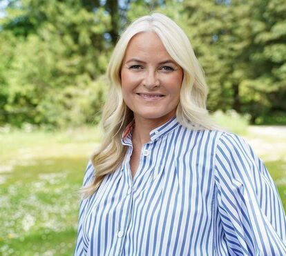 Mensagem clara: Família real norueguesa exclui princesa Mette-Marit, amiga de Epstein, das celebrações do aniversário do rei Harald