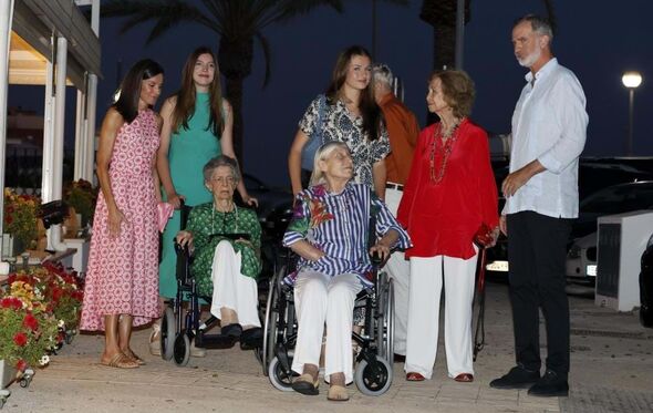 Letizia, Leonor, Sofia, Felipe VI