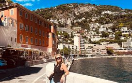 Como tudo mudou: A dois dias de fazer 47 anos, Cristina Ferreira faz férias de luxo, sem amigos e só com o namorado João Monteiro