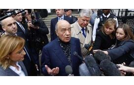 Mulheres exigem indemnizações a herdeiros milionários de Mohamed Al-Fayed, o "sogro" da princesa Diana, por assédio sexual