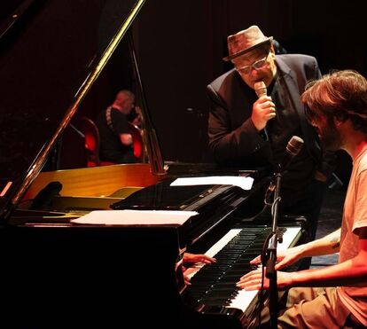 Salvador Sobral revela que sofreu ataque do coração a fazer amor: 'Tenho a certeza que isto causa trauma sexual'