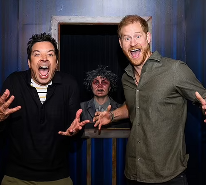 Príncipe Harry vai à 'Casa do Terror' no programa de Jimmy Fallon