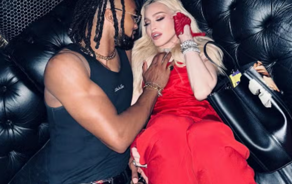 Akeem Morris, Madonna