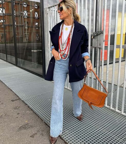 Um outono elegante para as mulheres com mais de 40 anos! Conheça as 8 peças que precisa ter