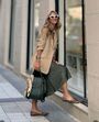 Os 9 looks que a vão fazer sentir poderosa e elegante… caso já tenha chegado aos 50