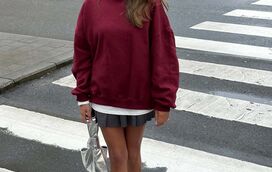 Ninguém resiste ao bordeaux! Saiba como aderir à grande moda deste Outono que está por todo o lado e respira luxo silencioso