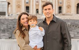 EXCLUSIVO: David Carreira e Carolina Carvalho batizam o filho no Vaticano em dia de aniversário de Sara Carreira