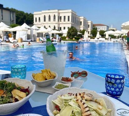 Um palácio com vista para o rio! O luxo do hotel que serve de casa a José Mourinho em Istambul