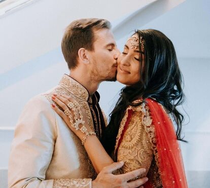 Um 'mete-nojo' em campo e 'um anjo' fora dele. Conheça João Pereira, o sucessor de Rúben Amorim, casado sob as tradições hindus e que se tornou treinador contra a vontade da mulher
