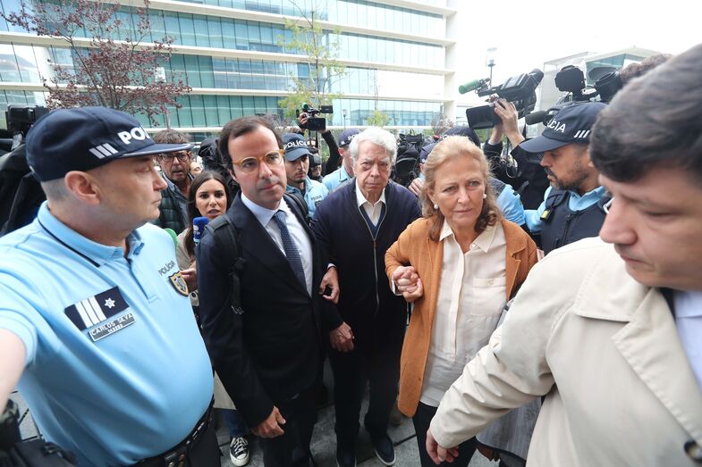Ricardo Salgado e Maria João Salgado à chegada ao Campus de Justiça 