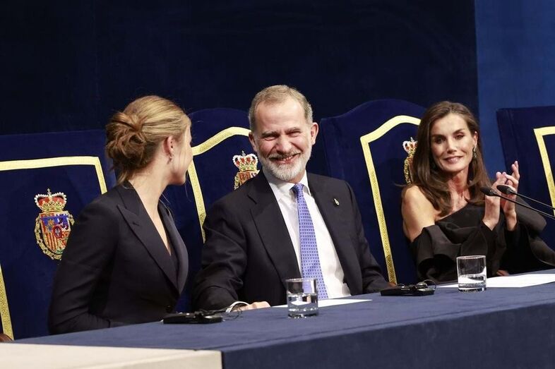 espanha, letizia ,leonor, felipe, sofia