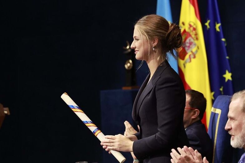 espanha, letizia ,leonor, felipe, sofia