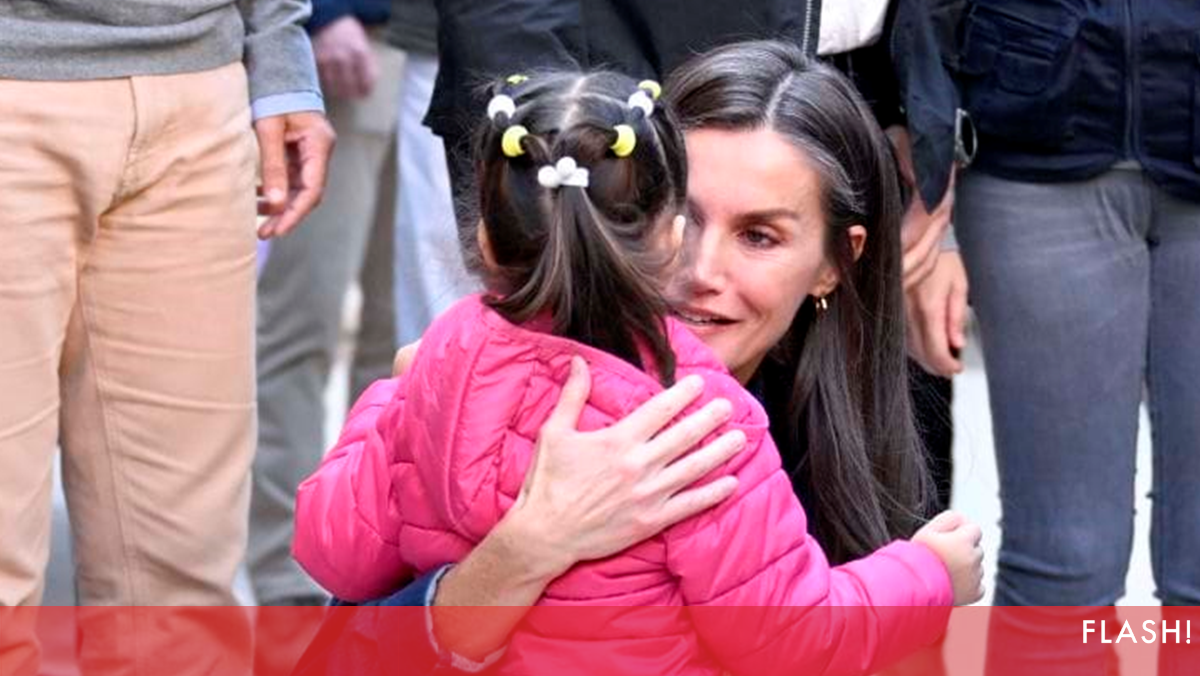 Depois dos insultos e da lama, o momento comovente em que rainha Letizia é surpreendida por criança de Valência