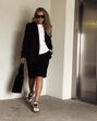 Para jovens e mais velhas! Desprezada durante anos, peça do guarda-roupa feminino é protagonista este outono