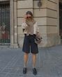Para jovens e mais velhas! Desprezada durante anos, peça do guarda-roupa feminino é protagonista este outono