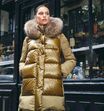 Casacos de penas para o frio? Só se forem elegantes 