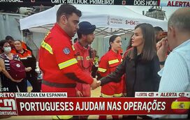 Felipe VI e Letízia viajam até à tragédia de Valência e agradecem ajuda dos operacionais portugueses no local