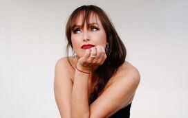 Da infância de "desafios e dificuldades" à ausência do pai, preso, Marisa Cruz abre o coração sobre as dores que marcaram a sua vida