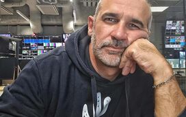 Elas não o largam! João Moleira mimado por muitas beldades da televisão portuguesa