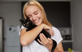 Afinal o gato preto dá sorte ou azar? Eis os 8 motivos para adotar este felino incompreendido!