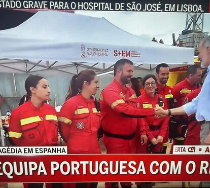 Felipe VI e Letízia viajam até à tragédia de Valência e agradecem ajuda dos operacionais portugueses no local