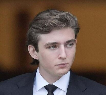Barron Trump, filho de Melania e Donald, deixa de ser o menino triste e transforma-se em estratega político